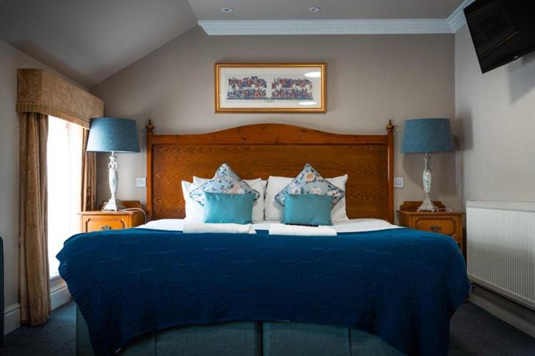 The Atherstone Red Lion Hotel Kültér fotó