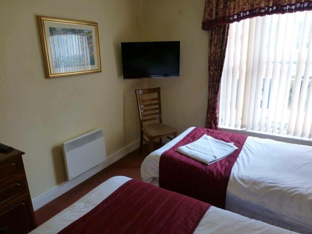 The Atherstone Red Lion Hotel Kültér fotó